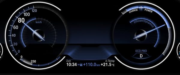 jayjay21-bmw-otomotiv-araba-performans-modifiye-siyah-gosterge-paneli-led-isik-1