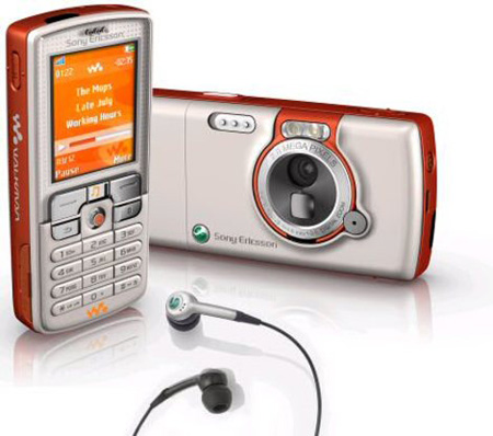 jayjay21-teknoloji-karsilastirma-telefon-ipjone-sony-ericsson-alcatel-w800