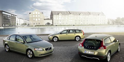 Saat yönünde, sağ baştan Volvo C30, S40 ve V50 - Volvo C segment familyası
